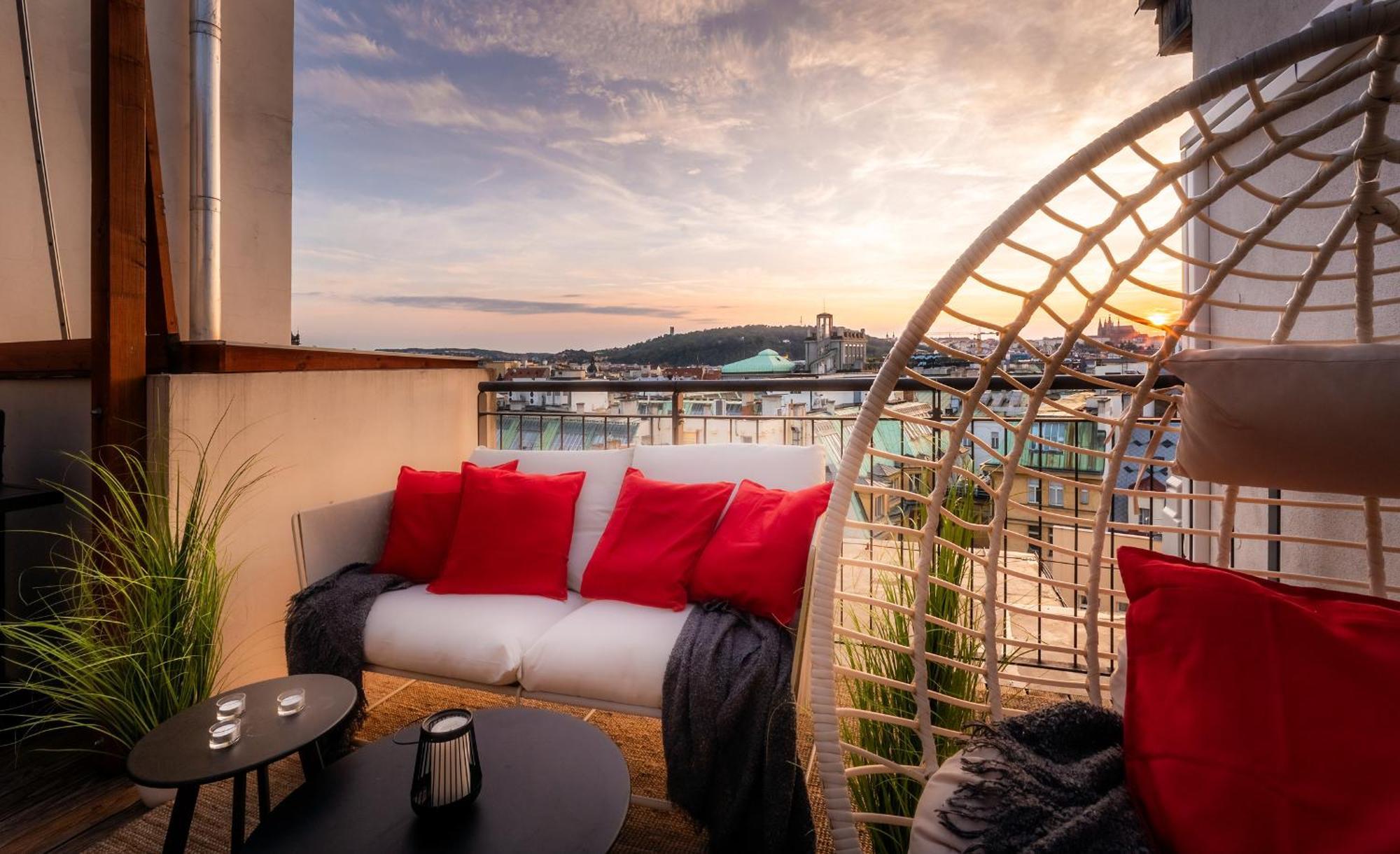 A/c Lux Rooftop 6br+3.5bath Wenceslas Square Apartment Prag