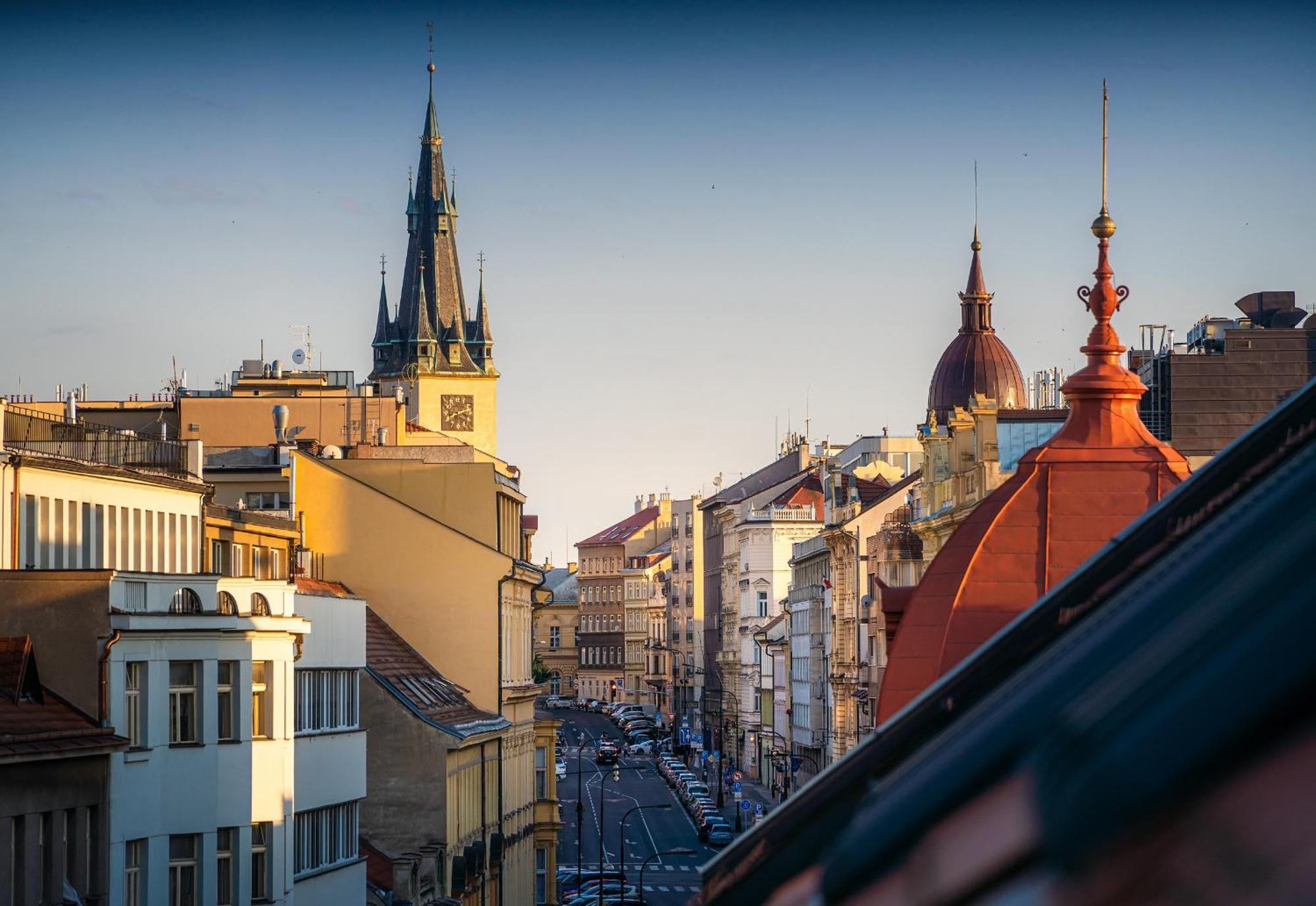 A/c Lux Rooftop 6br+3.5bath Wenceslas Square Apartment Prag